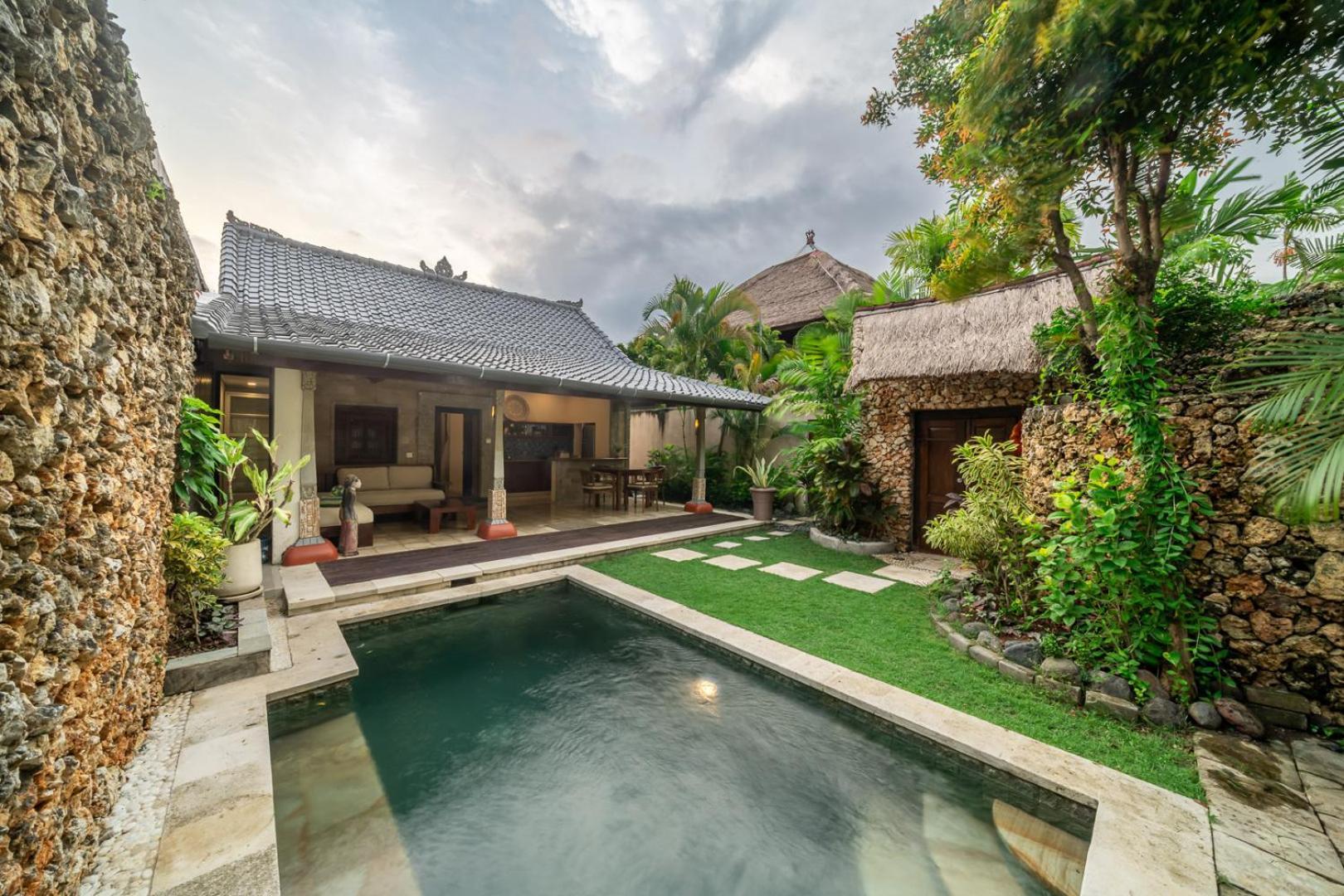 Nameera Villa Seminyak  Exterior photo